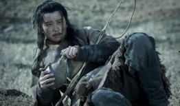 铁汉奇兵在线观看,热血征程，战火中的英雄传奇