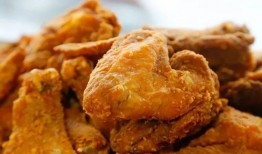 网红炸鸡被爆料视频是真的吗,真相究竟如何？