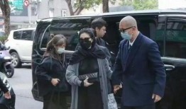 前线吃瓜爆料视频,揭秘热门视频背后的惊人真相