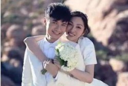 爆料娱乐圈男星与经纪人,幕后真相曝光