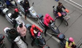 维修师傅爆料电车视频,维修师傅亲曝内部维修过程及常见问题